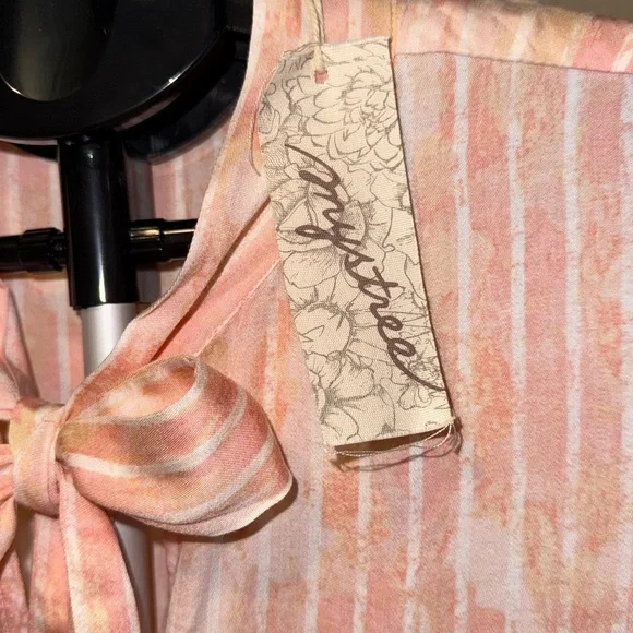 Mystree Peach and Cream Striped Blouse - Picture 3 of 10